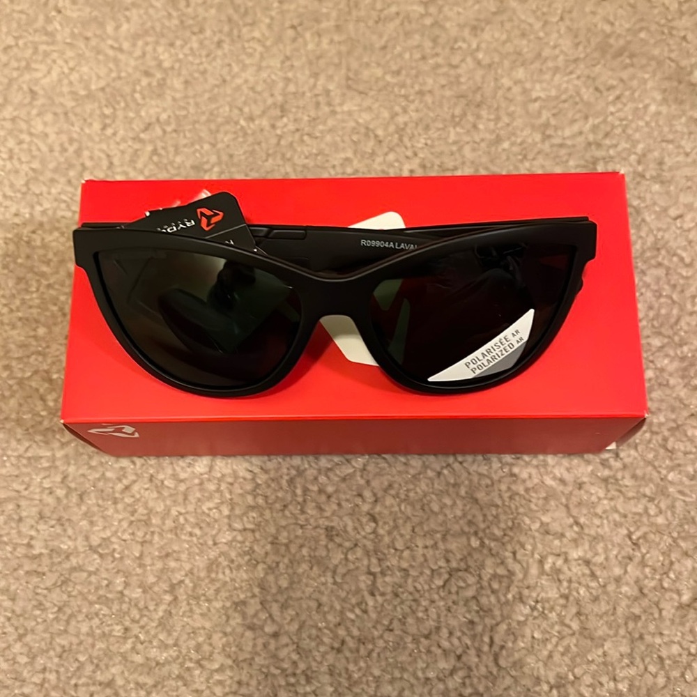 Riders Laval sunglasses polarized AR unisex new with box